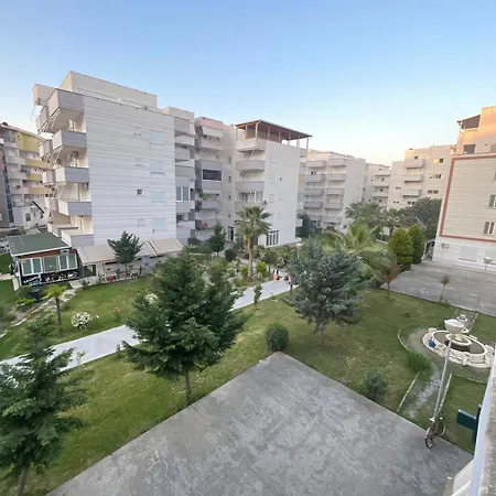 5 Qerret Albania Голем