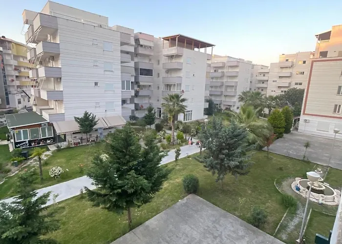 5 Qerret Albania Голем